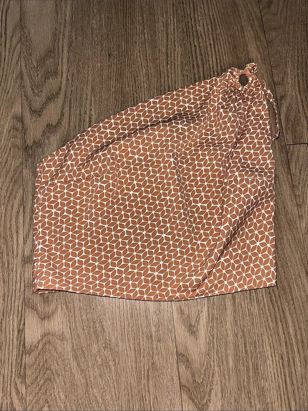 Geometric Peach & White Crop Top Like New